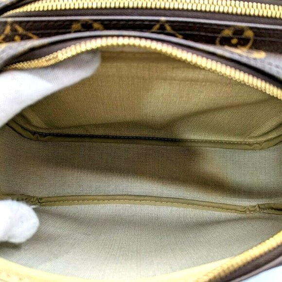 Reporter PM Monogram Canvas Shoulder Bag - Picture 9 of 10